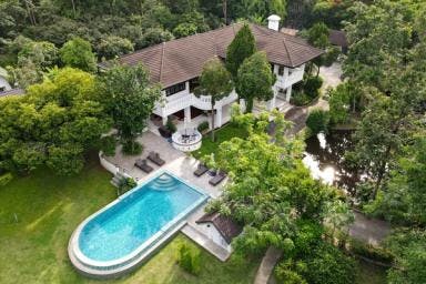 4 Bedroom Pool Villa with Guesthouse in Doi Saket